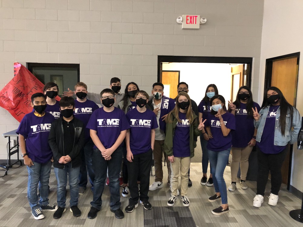 SJH Engineering Club Members Advance to State Snyder ISD