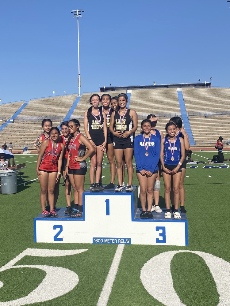 Snyder High School Track Advances to Area Snyder ISD