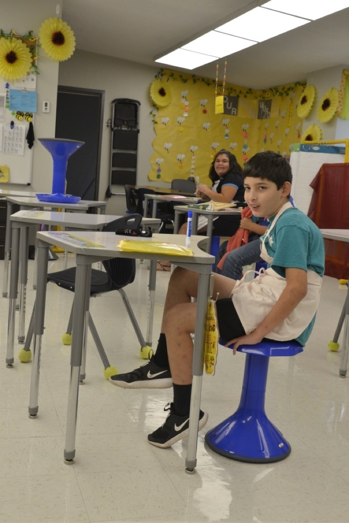 Picture of students using flexible seating