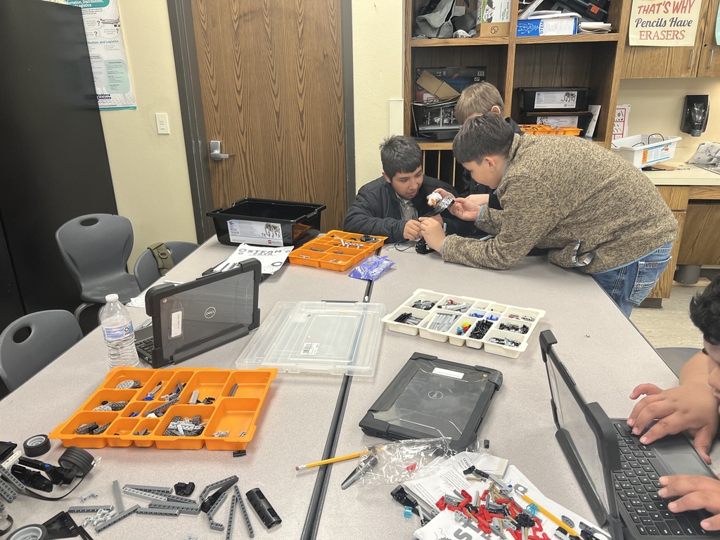 photo of student working on steam project male 