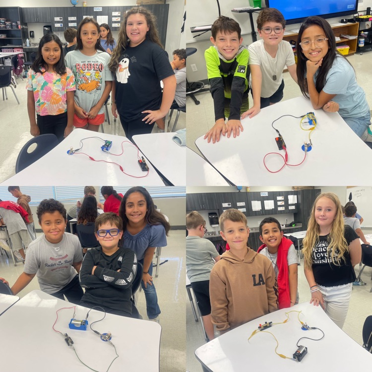 students building circuits 